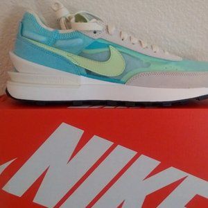 NIKE WAFFLE ONE SNEAKERS